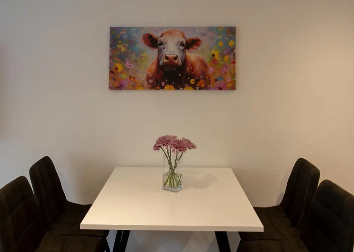 Modernes, Stilvolles 3 아파트 *